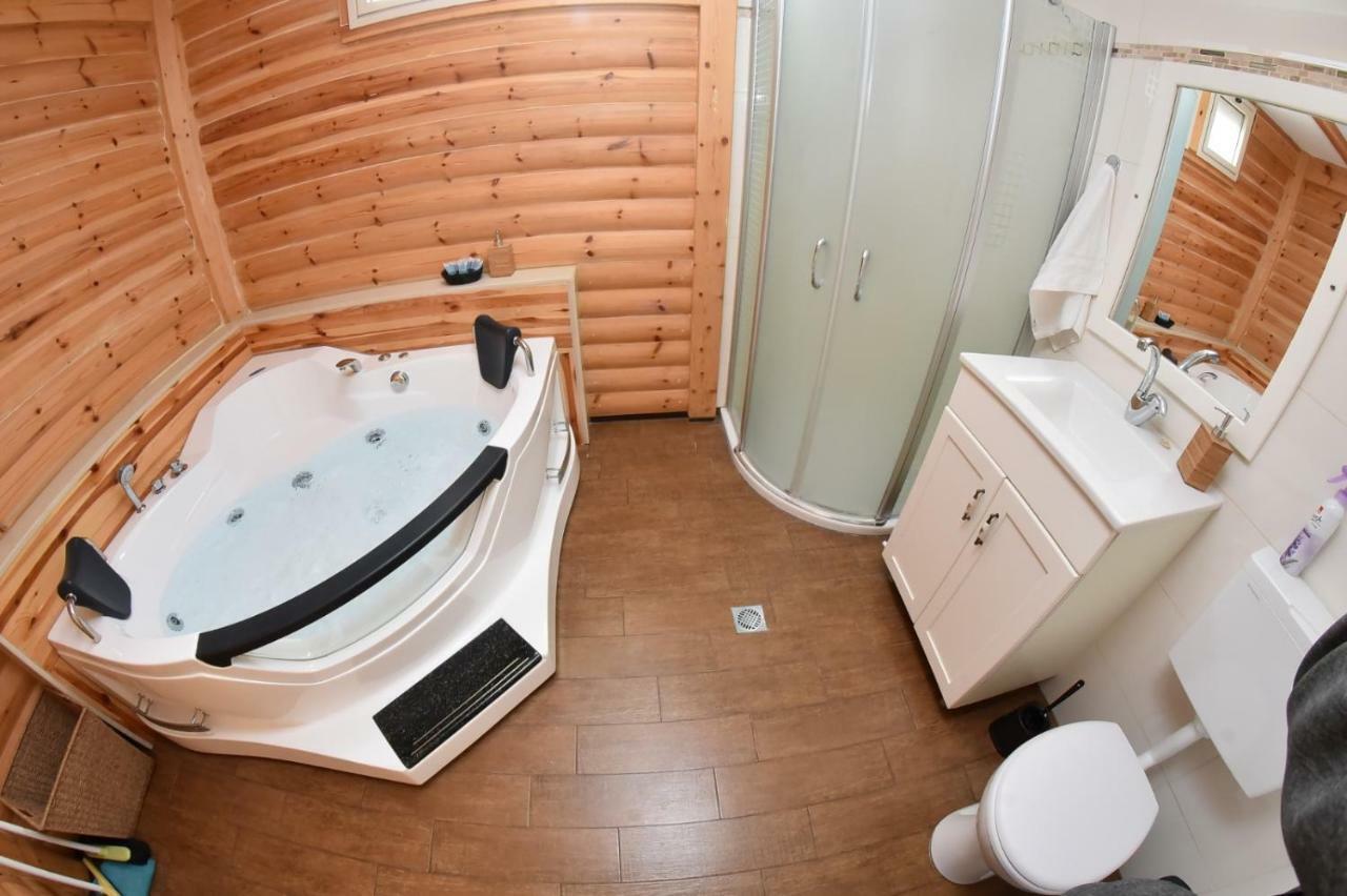 Suites & Spa Galilee Kirjat Schmona Exterior foto